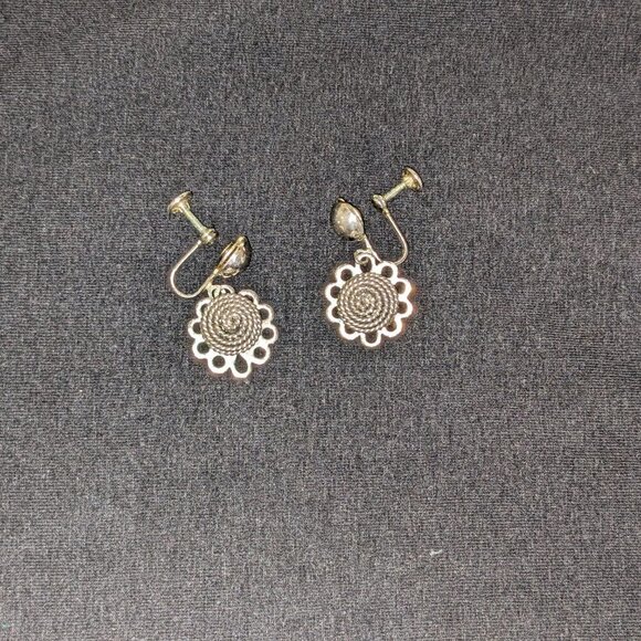 Clip-on Vintage Silver Earrings Set - Picture 6 of 12